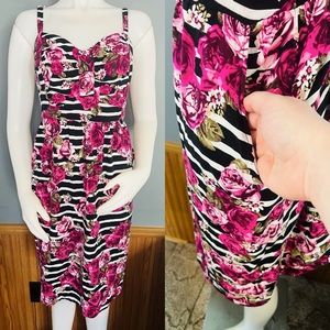 Torrid floral 2X dress w/ pockets!!!